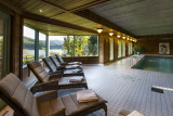 Piscine de l'hôtel Le Manoir au Lac hôtel 4****