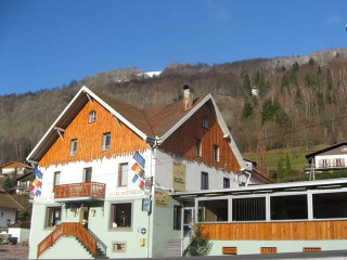hotel-lac-corbeaux-la-bresse-1