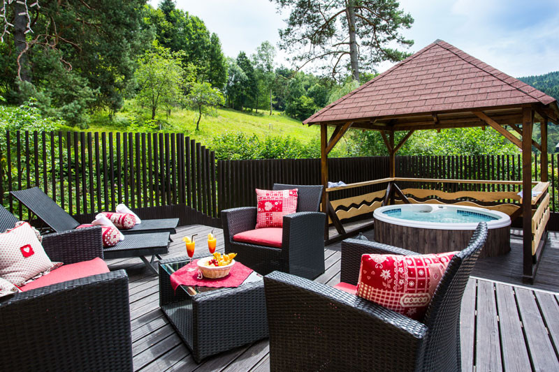 chalet haut jardin jacuzzi privé séjour romantique gérardmer vosges