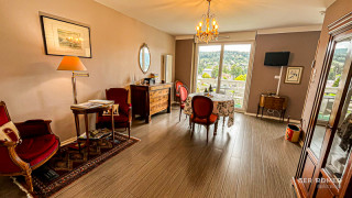 gg030-salon-1311156